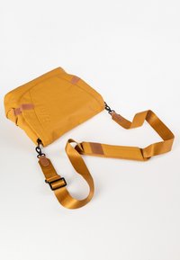 Aunts & Uncles SENDAI - Umhängetasche - mustard