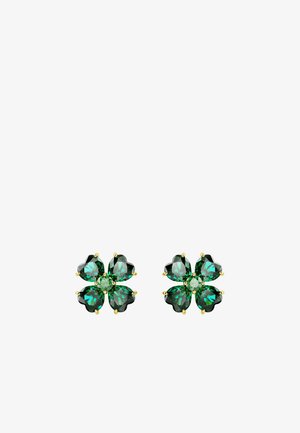 Groene edelsteen stud oorbellen in een bloemontwerp, met hartvormige stenen gezet in goudkleurig metaal en een centraal accentsteen.