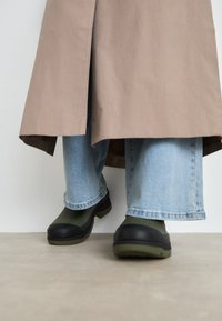 Niet geselecteerd, uniform green