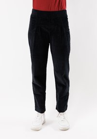 Non selezionato, nero