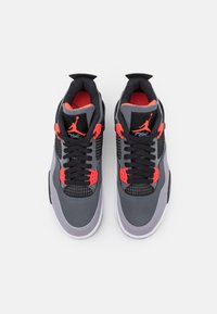Jordan AIR JORDAN 4 RETRO - Sneakers alte - dark grey/infrared 23/black/cement grey/white