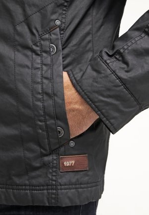 Light jacket - black