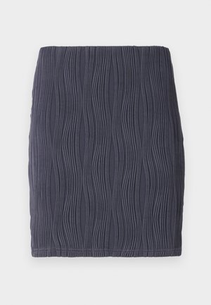 Saia mini ajustada em cinza escuro com um padrão texturizado em forma de onda e um acabamento suave. Projetada com uma bainha simples e reta.