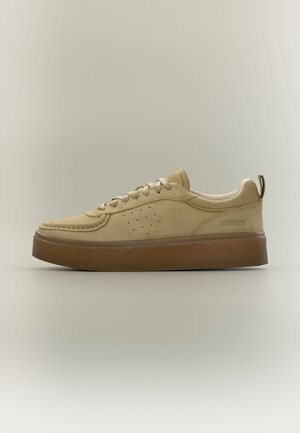 Clarks Originals, BOXBEE LACE - Baskets basses - maple