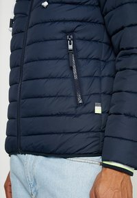 Jack & Jones Allvädersjacka - black