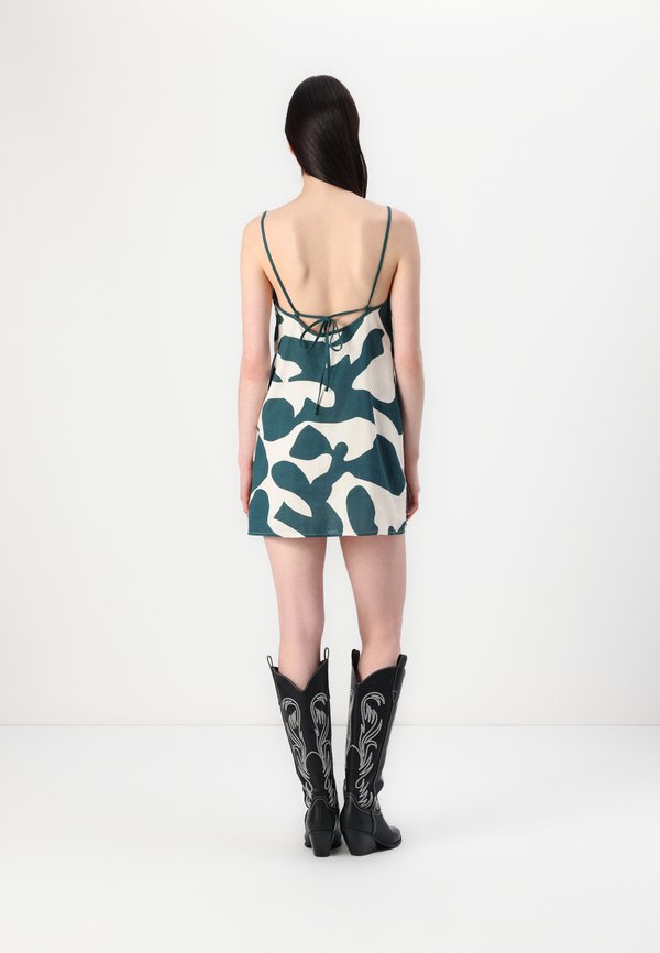 Linen-Blend Apron Mini Dress - Day dress4