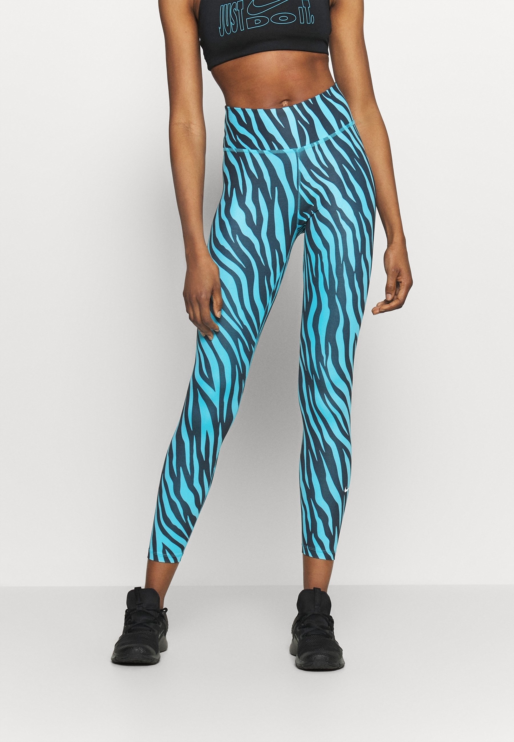 zebra nike leggings