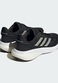 adidas Performance SUPERNOVA 3 - Scarpe da corsa su strada - core black silver cloud white
