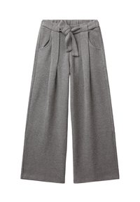 Grijze wijde broek gemaakt van zachte stof, met een strikcet van voren, plooien en twee zijzakken. Gladde textuur met een casual ontwerp.