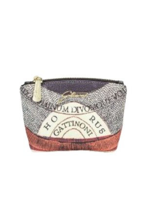 Piccola pochette con cerniera, decorata con un design di mappa vintage e la parola "Gattinoni" sulla parte frontale, caratterizzata da colori grigio, bianco e marrone rossastro.