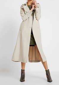 Kaffe Robe de soirée - khaki
