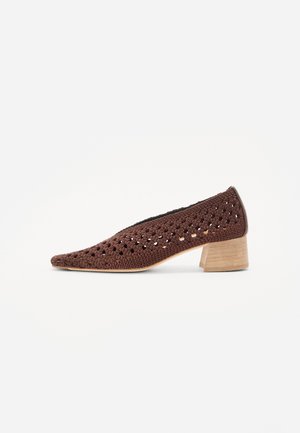 MIISTA TAISSA BROWN COURTS - Klassikalised kontsakingad - brown