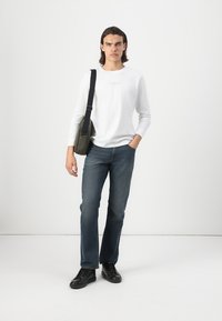 TOM TAILOR DENIM Langarmshirt - white