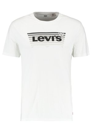 Biała koszulka z krótkim rękawem i okrągłym dekoltem, z prostokątnym logo w czarno-szare paski z napisem „Levi's” na piersi.