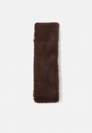 Brauner Kunstfell-Stirnband, rechteckige Form, weiche Textur, glatte Oberfläche, mit dichtem Fell und sauberen Kanten.