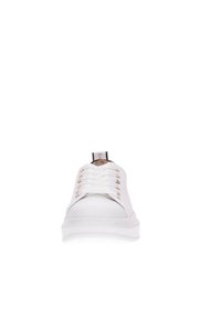 ALEXANDER SMITH Sneaker low - bianco