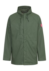Giacca impermeabile verde con zip frontale, cappuccio regolabile e tasca sul petto. Presenta maniche raglan e un piccolo logo sulla spalla.