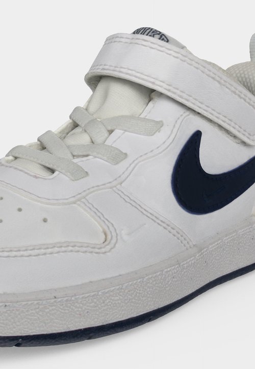 Nike COURT BOROUGH UNISEX - Trainers - white/midnight navy — foto 7