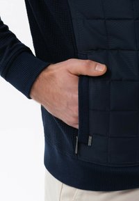 Harpa Übergangsjacke Navy