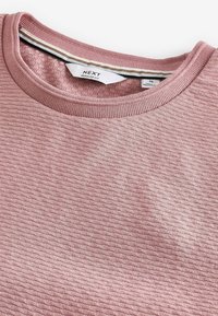 Next TEXTURED REGULAR FIT - T-Shirt basic - pink