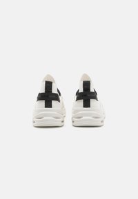 ALDO MOTIONXX - Tossud - white/black