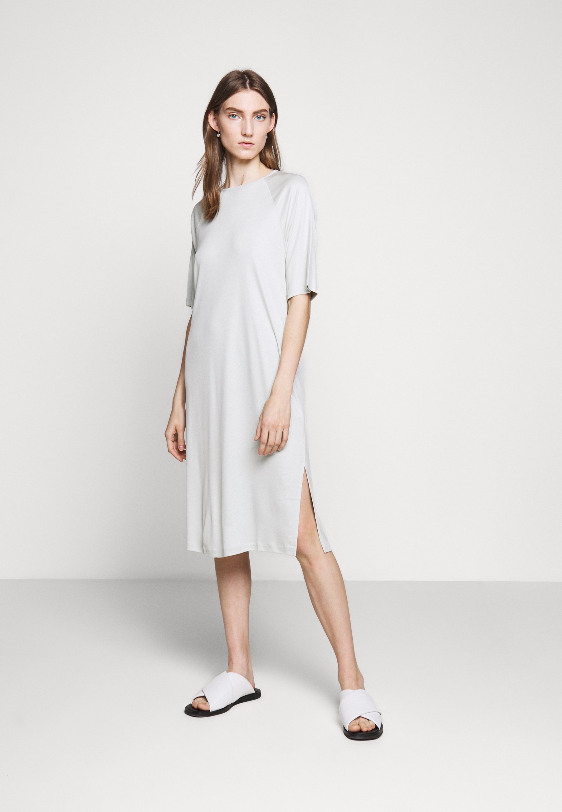Filippa K MIRA DRESS Jerseykjole faded aqualyseblå Filippa K MIRA DRESS - Jerseykjole - ink blue