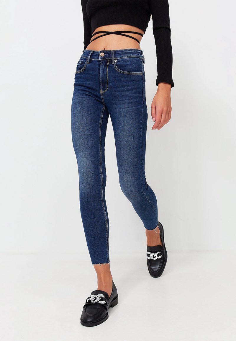 Stradivarius Vaqueros pitillo - dark blue