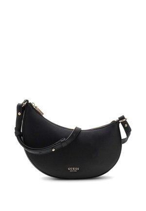 Sort læder crossbody-taske i halvmåneform med justerbar rem, guldfarvet lynlås og "GUESS EST 1981" logo på fronten i midten.