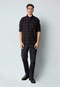 Clean Cut Copenhagen Skjorta - dark navy