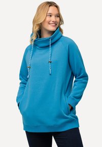 Ulla Popken MIT STEHKRAGEN RAGLANFORM LANGE ÄRMEL  - Sudadera - light blue