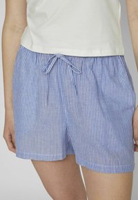 VILA HIGH WAIST - Shorts - cloud dancer