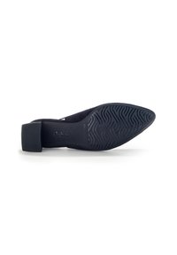 Scarpa flat nera con tomaia liscia, punta arrotondata e suola in gomma testurizzata con motivo a zigzag. Logo del marchio visibile sulla suola.