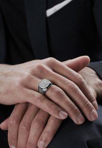 LUCLEON LAIF - Ring - steel silver