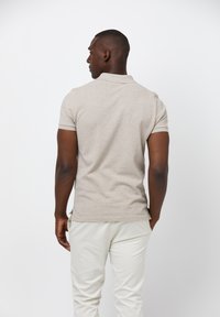 PROFUOMO SHORT SLEEVE - Poloshirt - light beige