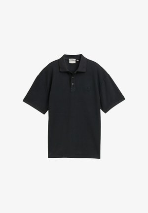 Czarna koszulka polo wykonana z bawełny, o klasycznym kroju, z krótkimi rękawami, trzema guzikami na mankiecie oraz małym haftowanym logo na piersi.
