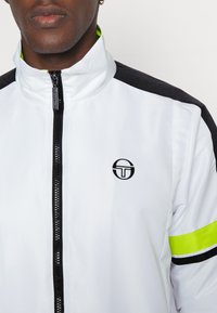 Sergio Tacchini CRYO TRACKSUIT SET - Treniņtērps - white/lime green