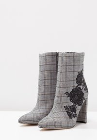 Miss Selfridge Stivaletti - grey