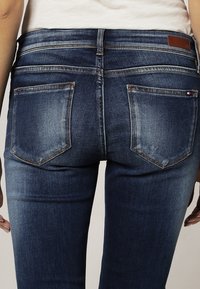 Tommy Hilfiger Jeans slim fit - blue denim
