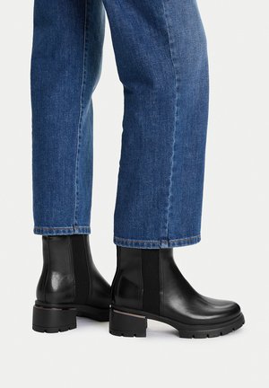 CEO - Tronchetti - black