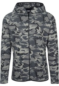 Sudadera con capucha de cremallera en camuflaje gris con un diseño bicolor. Cuenta con un bolsillo tipo canguro, mangas largas y una capucha con cordón. Textura suave.