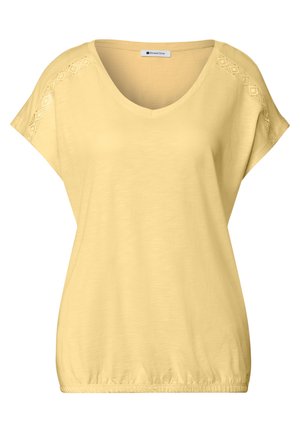 Street One, SHIRT MIT V-NECK UND CROCHET-DETAILS - T-shirt imprimé - soft yellow