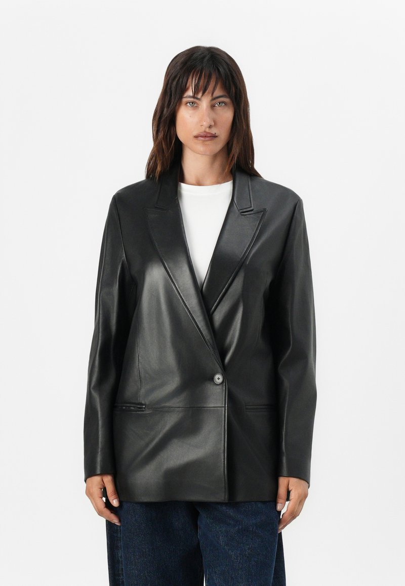 closed Leren jas zwart closed Leren jas zwart