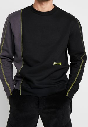 Collegepaita - black