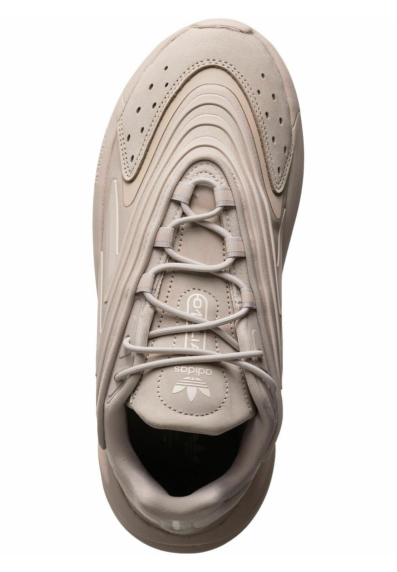 adidas Originals OZELIA - Trainers - taupe/quartz/beige - Zalando.ie