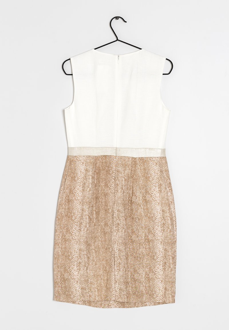 calvin klein white dress gold zipper Women's Shift W/Gold Hardware, Black, 2 at Amazon Women's Clothing store Calvin Klein White Halter Dress With Gold Zipper Accents At Pockets And Down The Center SZ-16W LONG DRESS W/ GOLD