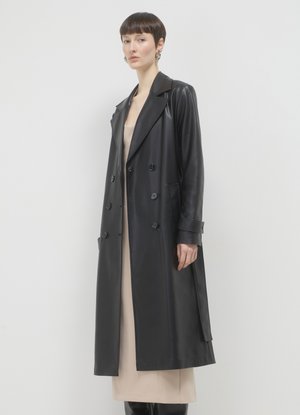 Calliope Trenchcoat - ultrablack