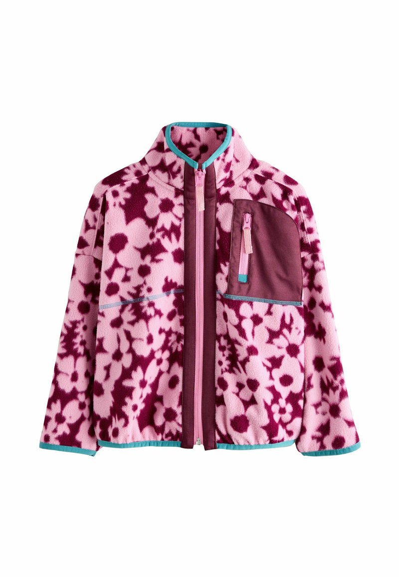 Fleece-Jacke mit einem floralen Muster in Pink und Burgunderrot, mit durchgehendem Reißverschluss, Stehkragen und einer linken Brusttasche in Burgunderrot mit türkisfarbenen Akzenten.