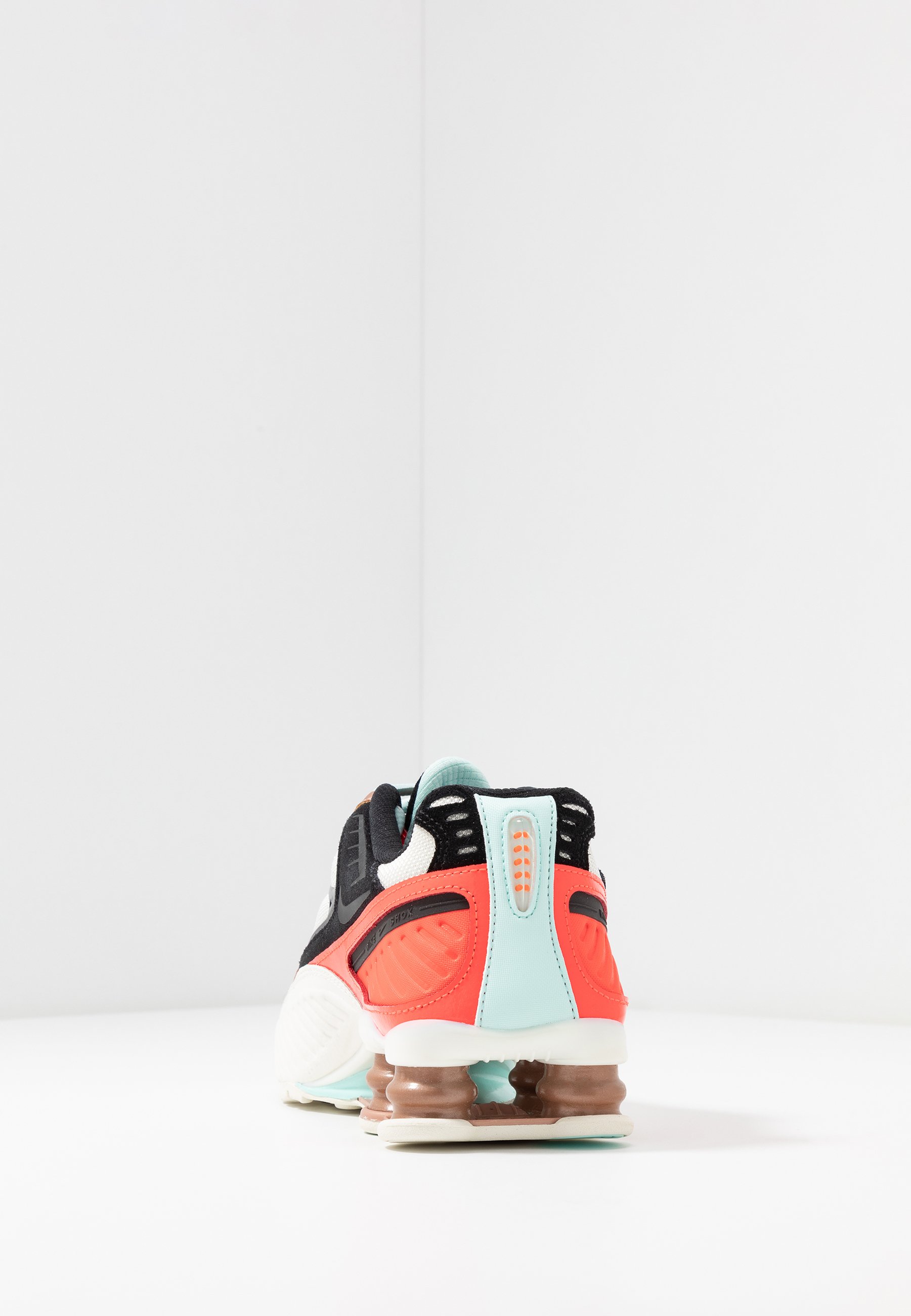 nike shox enigma 9000 zalando