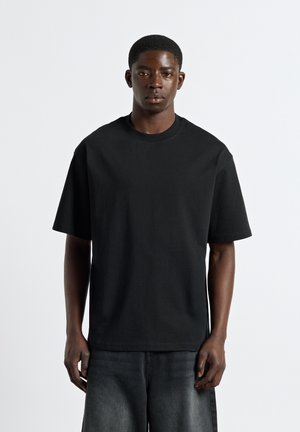 Burocs, OVERSIZE - Обикновена тениска - black