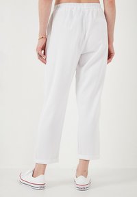 LELA Broek - white